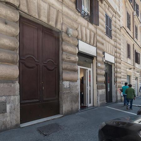 Piazza Vittorio NETFLIX Apartment Roma Esterno foto