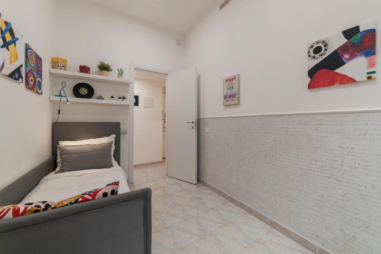 Piazza Vittorio NETFLIX Apartment Roma Esterno foto