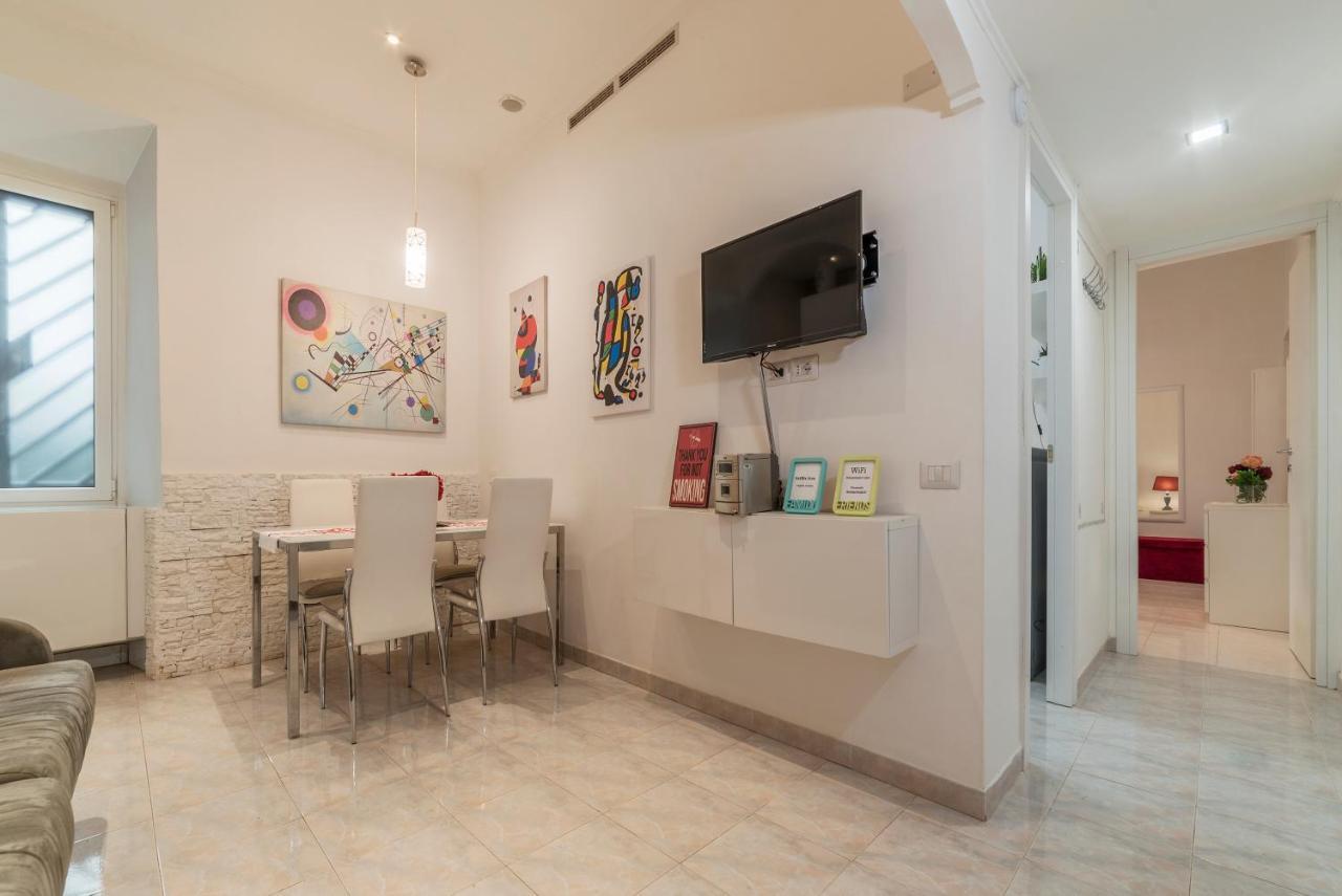 Piazza Vittorio NETFLIX Apartment Roma Esterno foto
