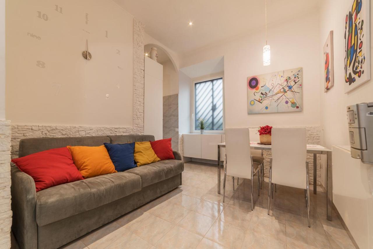 Piazza Vittorio NETFLIX Apartment Roma Esterno foto