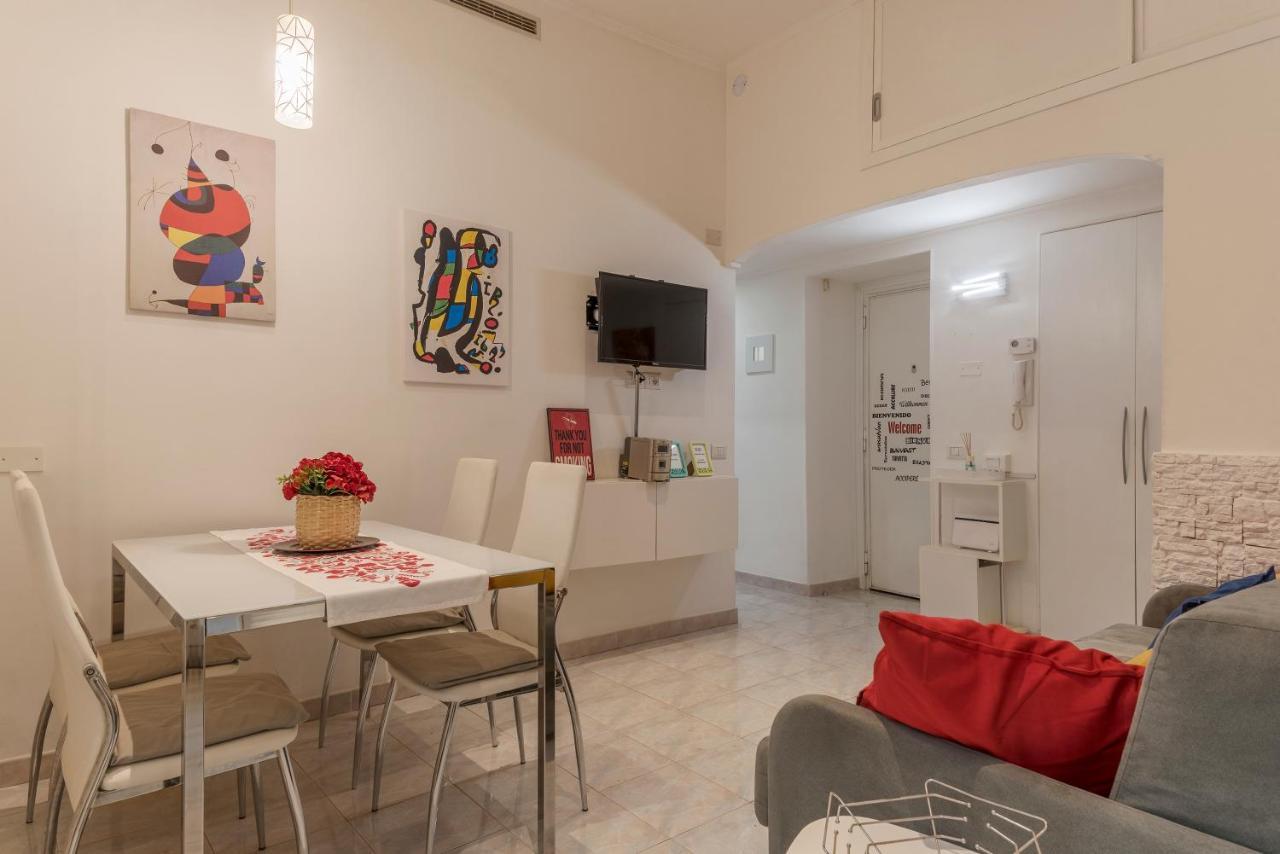 Piazza Vittorio NETFLIX Apartment Roma Esterno foto