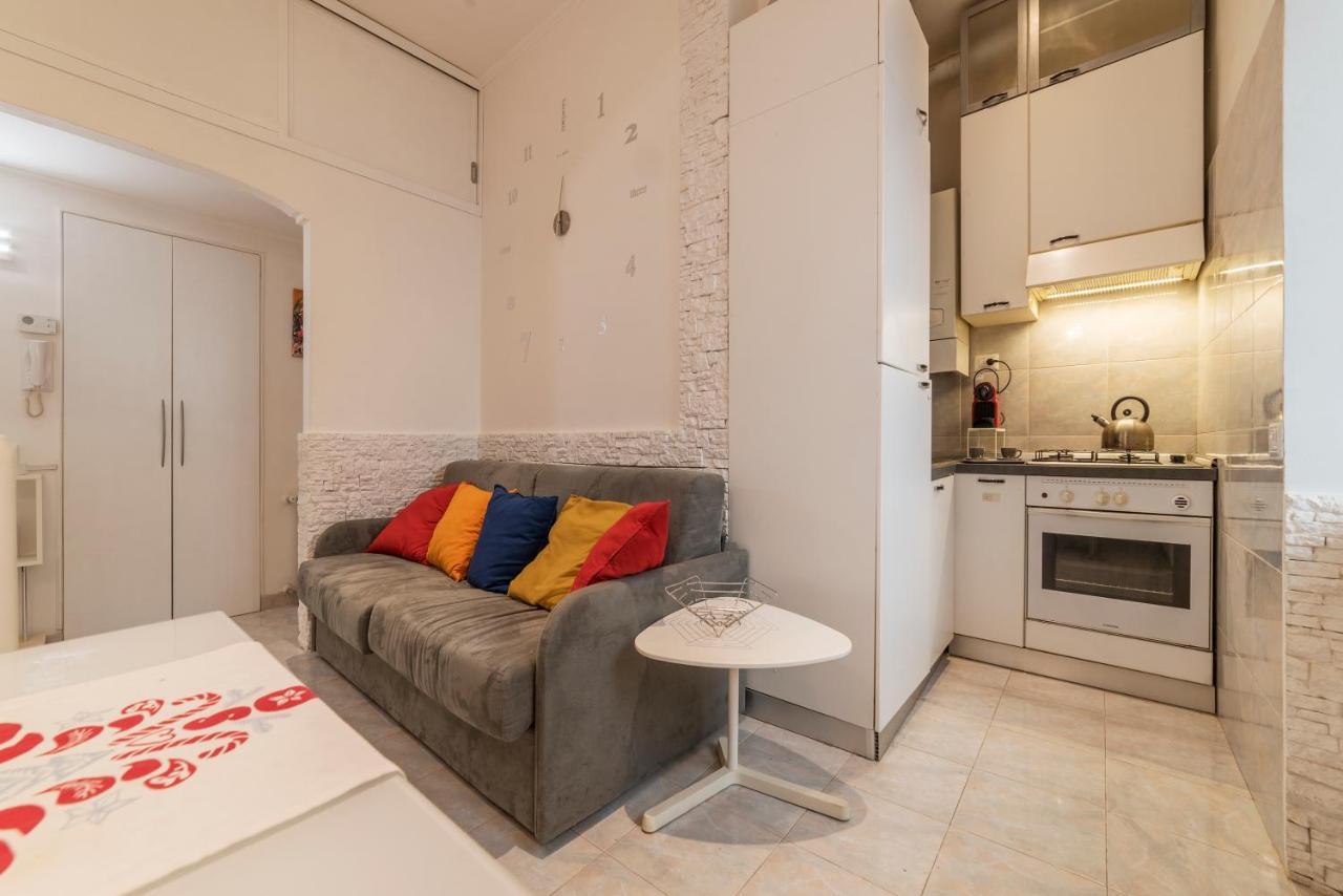 Piazza Vittorio NETFLIX Apartment Roma Esterno foto